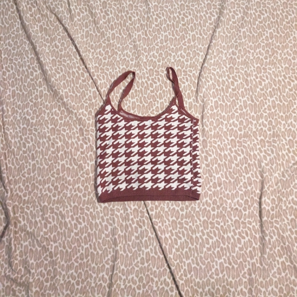 Brown cropped tank top